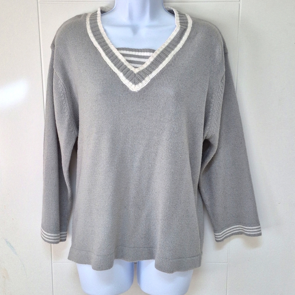 Vintage Sara Morgan Gray V-Neck Women's Sweater L